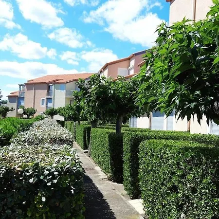 Marseillan 80 M De La T2 Апартаменты *